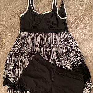 Tankini with shorts bottoms set size Medium